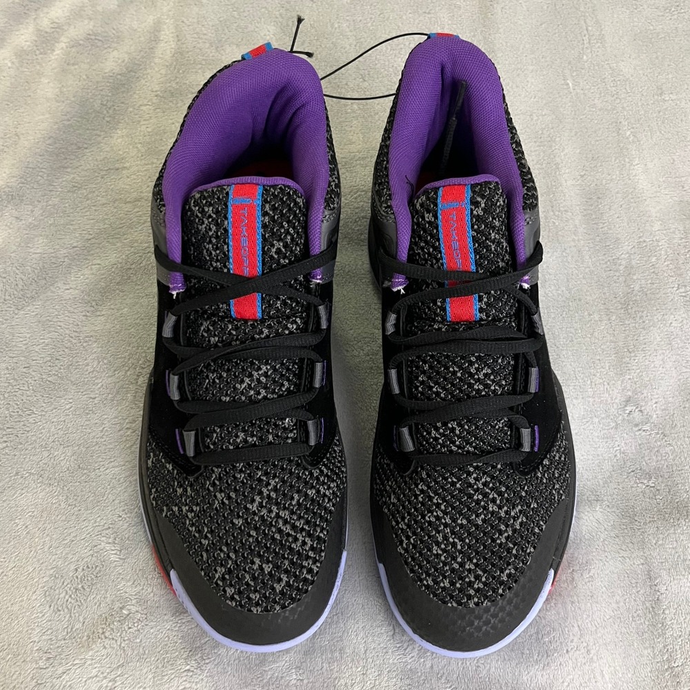 AND1 Mens US 10 Takeoff 3.0 Basketball Shoes Sneakers Trainers AD90104M NWOB